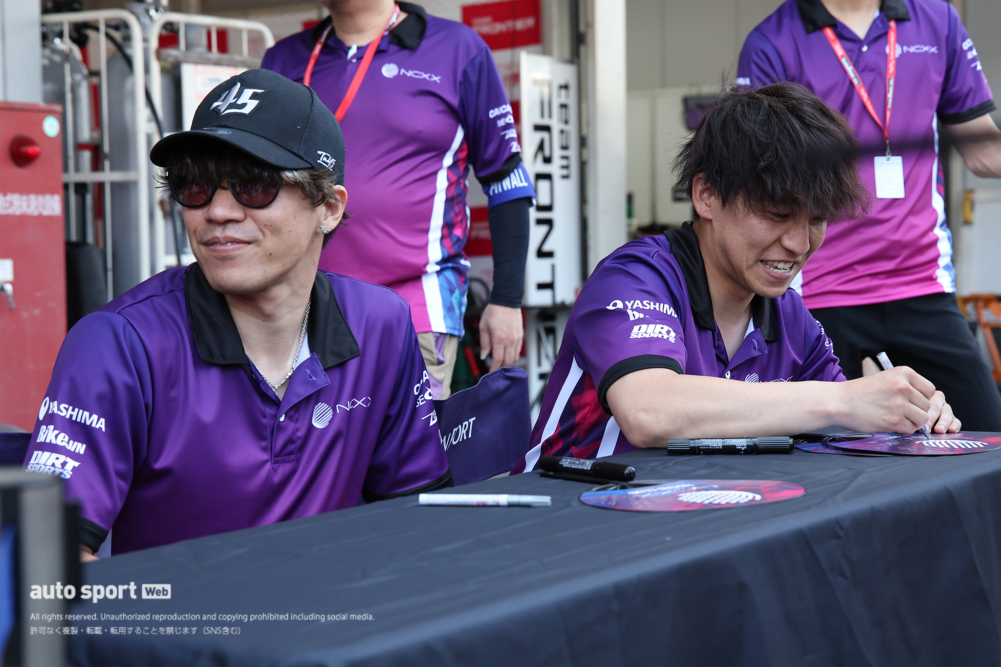 長島哲太と亀井雄大（NCXX RACING with RIDERS CLUB）／2026鈴鹿8耐