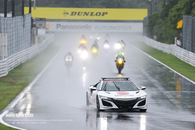 雨の中でのSCランの様子/2026鈴鹿8耐
