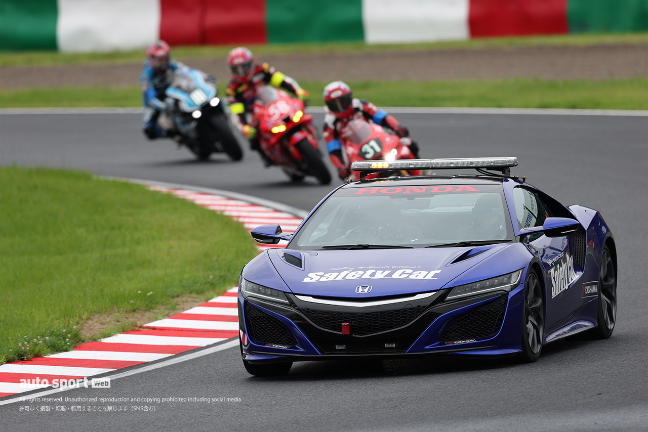 レース前半にセーフティーカーが2回導入された／2026鈴鹿8耐