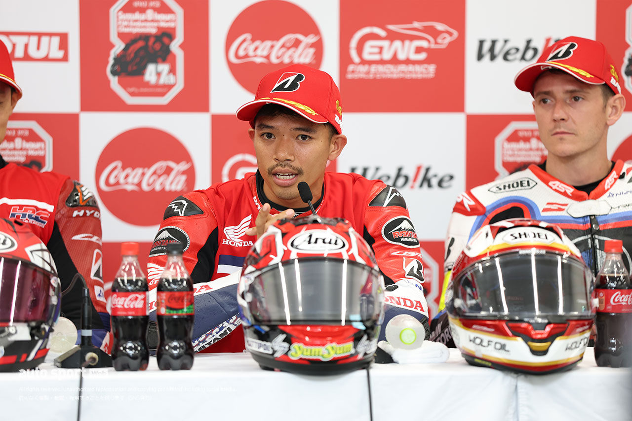 高橋巧「中須賀さんに勝ち逃げされなくてよかった」レイとの盤石リレーでHonda HRCが完勝／鈴鹿8耐