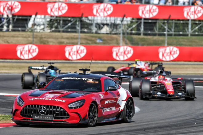 2026年F1第9戦イギリスGP決勝はセーフティカー先導のままチェッカーとなった