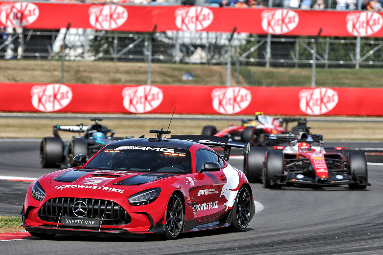 2026年F1第9戦イギリスGP決勝はセーフティカー先導のままチェッカーとなった