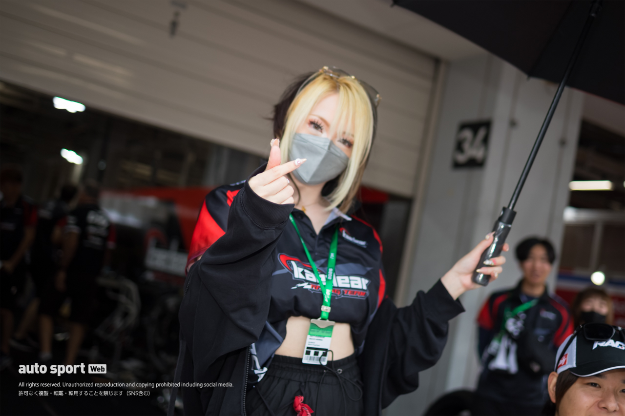 梅雨空を吹き飛ばす笑顔で盛り上げた鈴鹿8耐レースクイーンギャラリー