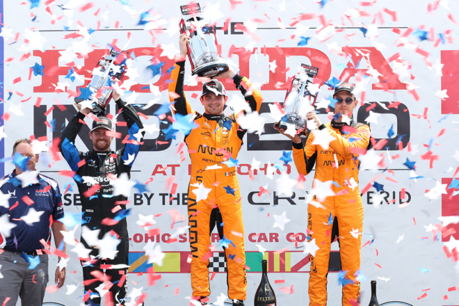 オワードが今季初優勝。SC無しのクリーンなレースでマクラーレンが1.2フィニッシュ