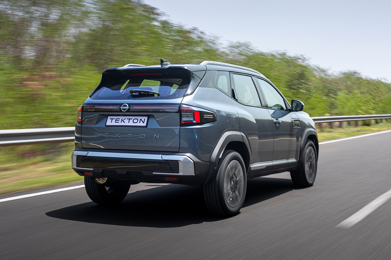 ニッサンの新型SUV『テクトン』がインドでワールドプレミア。力強い存在感と上質な居住空間を備える