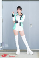 根岸しおり Moduloスマイル 2026年/スーパーGTの写真①