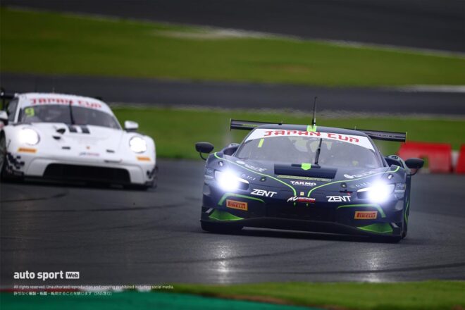 SROジャパンカップ第2ラウンド富士のレース2はHitotsuyama with CORNES RACINGが逆転で今季2勝目を飾る