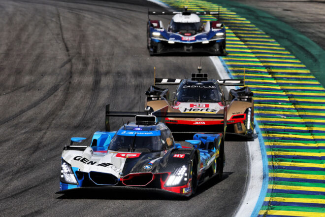 マグヌッセン組BMWとアルピーヌ勢がレースを牽引。最速キャデラックは手痛いタイムロス【WEC第4戦サンパウロ決勝前半レポート】