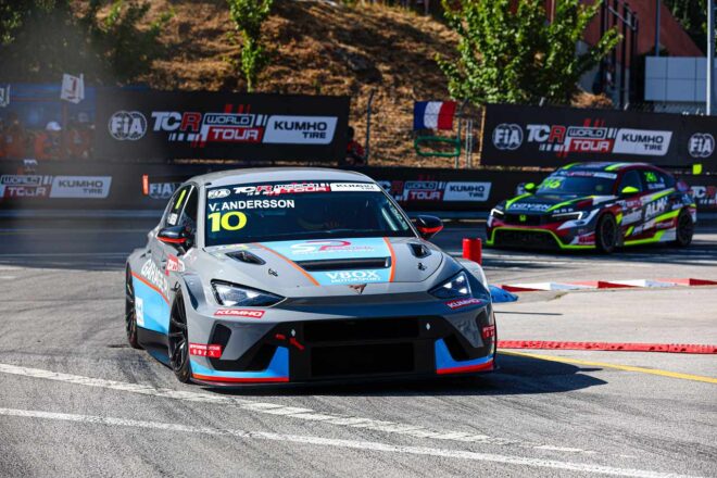 波乱続発の市街地戦で王者経験者が躍動。エルラシェール＆ミケリスが勝利／TCRワールドツアー第4戦