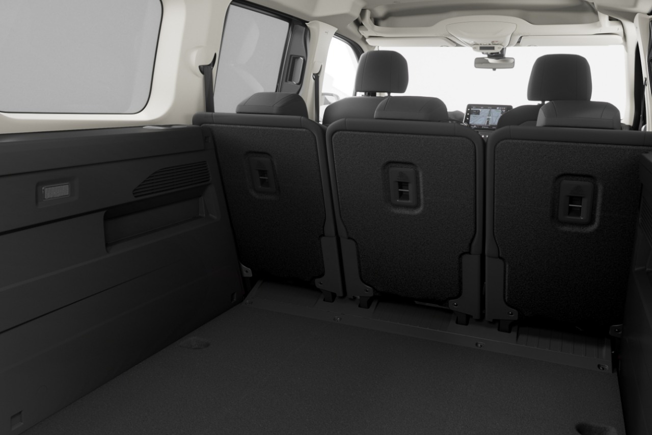 フィアット、主力MPV『ドブロ』の限定車第2弾。ミントを意味する“Menta”を標準＆ロング5名乗車版に設定
