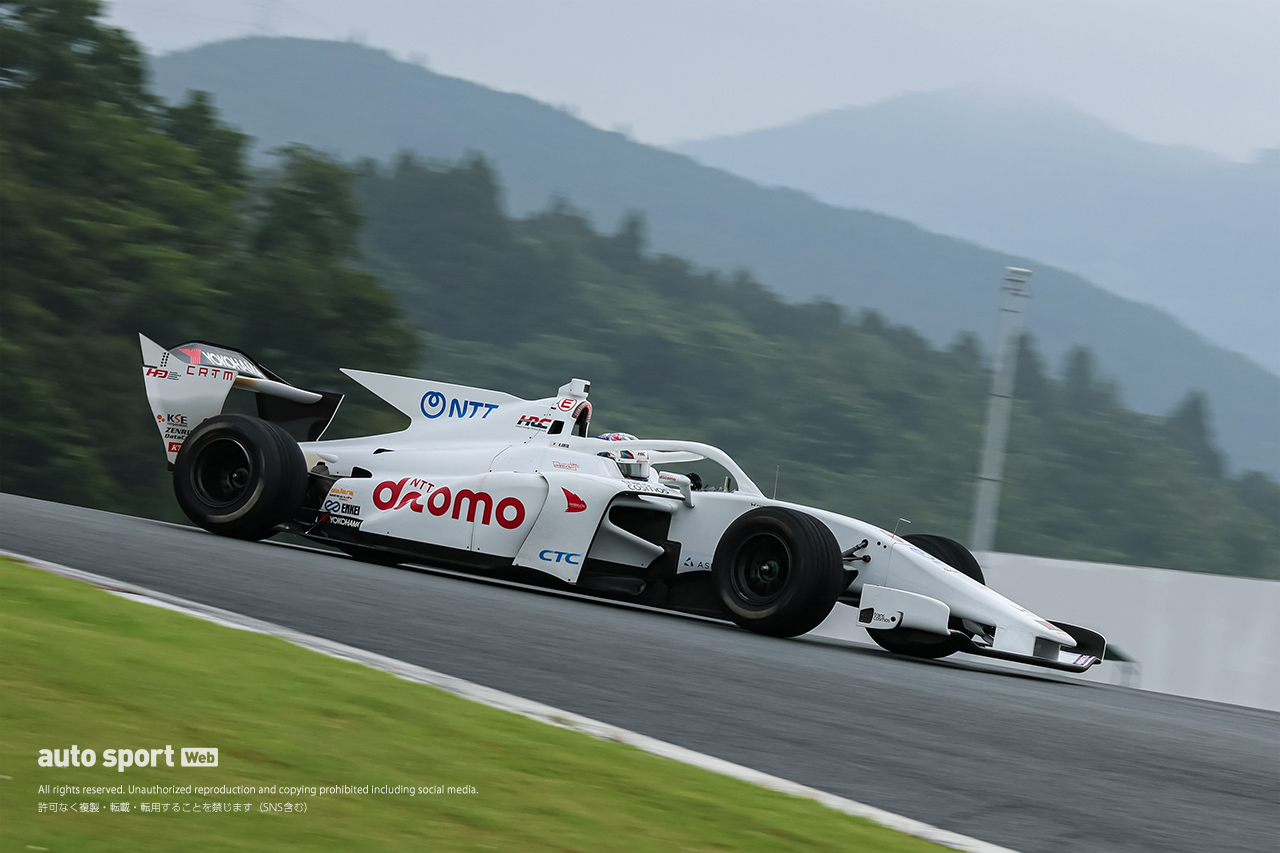 太田格之進（DOCOMO TEAM DANDELION RACING）