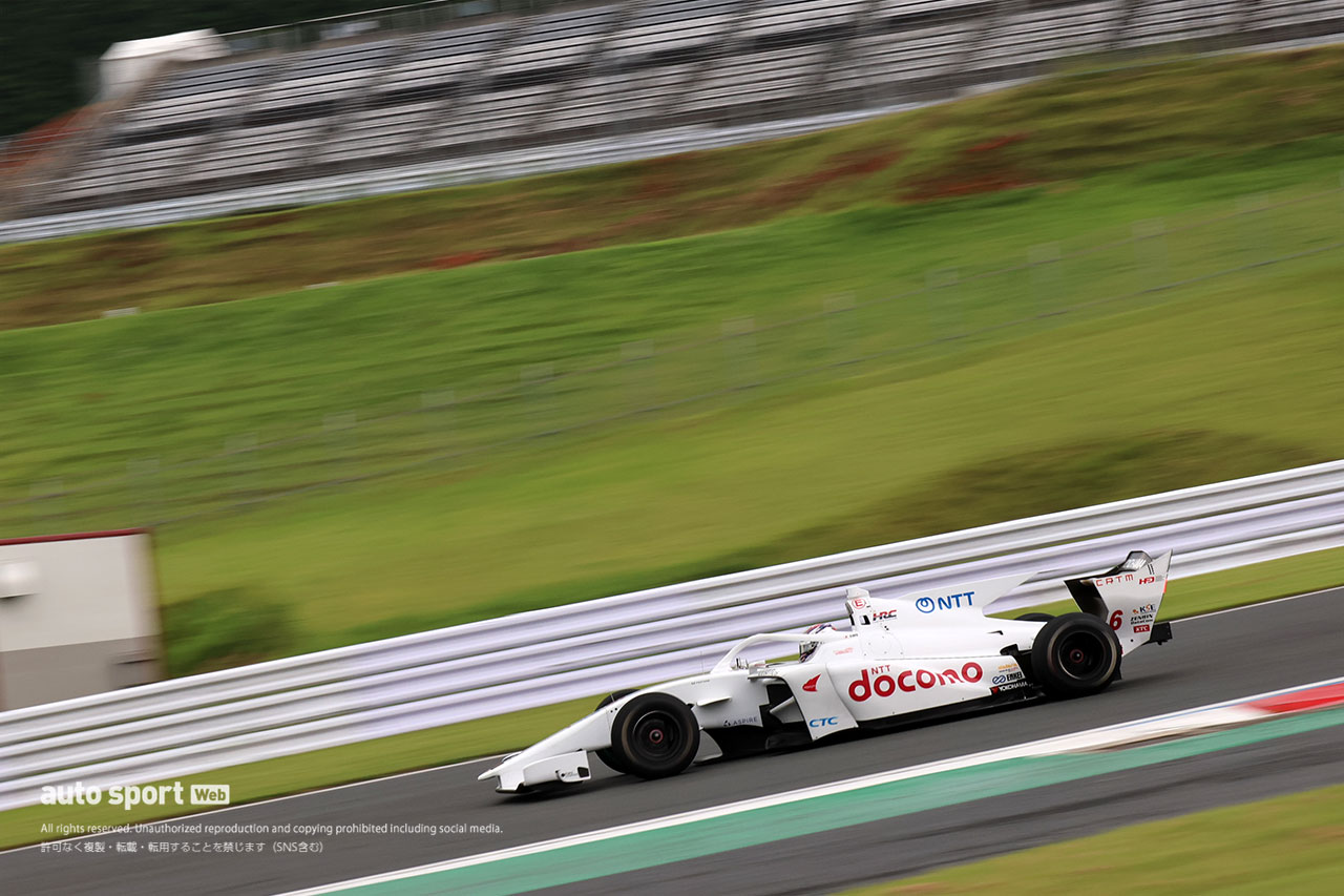 太田格之進（DOCOMO TEAM DANDELION RACING）