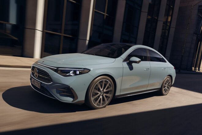 メルセデス・ベンツ、新型『CLA』を導入。最新プラットフォームと新OSを搭載、デビュー記念限定車も