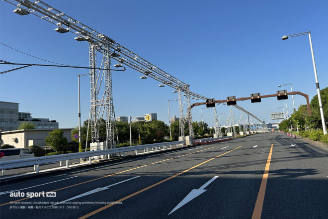 初のナイトレースへ向け照明設備が登場。フォーミュラE東京E-Prixのコース設営がビッグサイト周辺で進行中