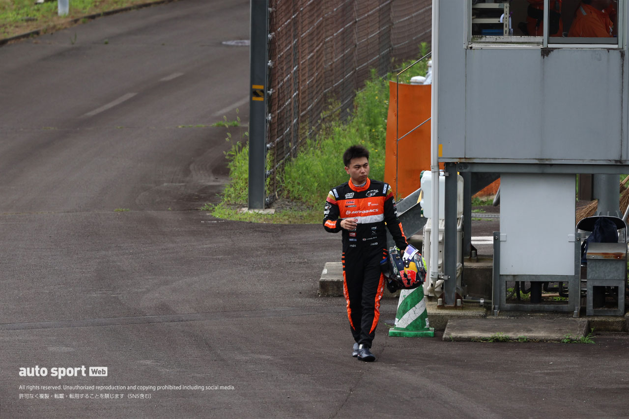 岩佐歩夢（TEAM MUGEN AUTOBACS）