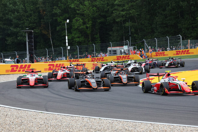 2026年FIA F3第6戦スパ・フランコルシャン／フリー走行終盤の混雑