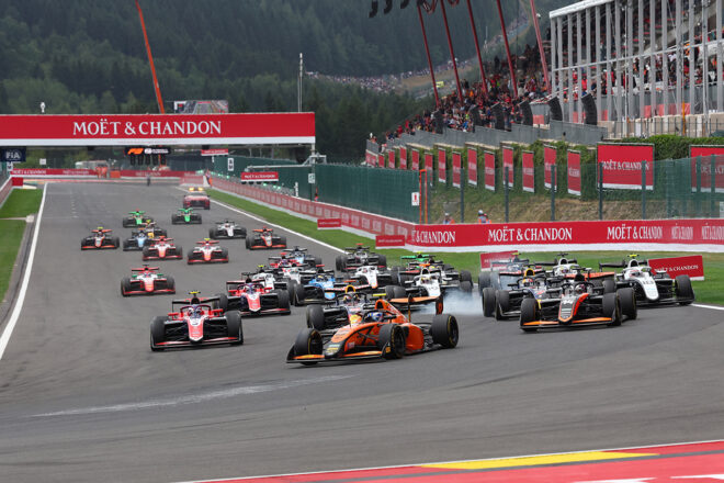 2026年FIA F3第6戦スパ・フランコルシャン フィーチャーレースのスタート
