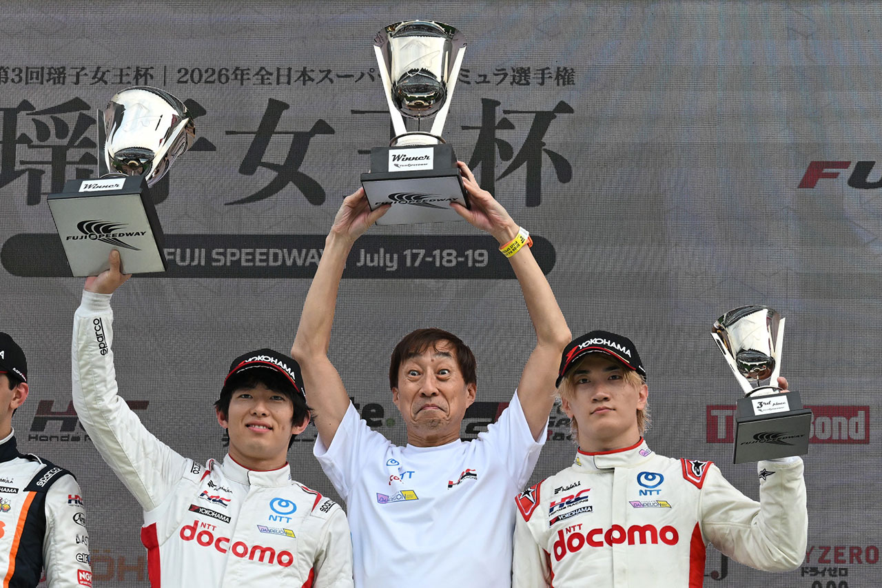 太田格之進／村岡潔プリンシパル／牧野任祐（DOCOMO TEAM DANDELION RACING）