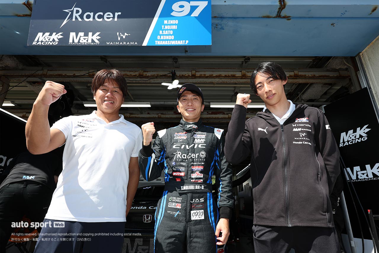 暑さのなかD’station Ferrari 296 GT3がスーパー耐久第5戦オートポリスで今季初の総合ポールを獲得