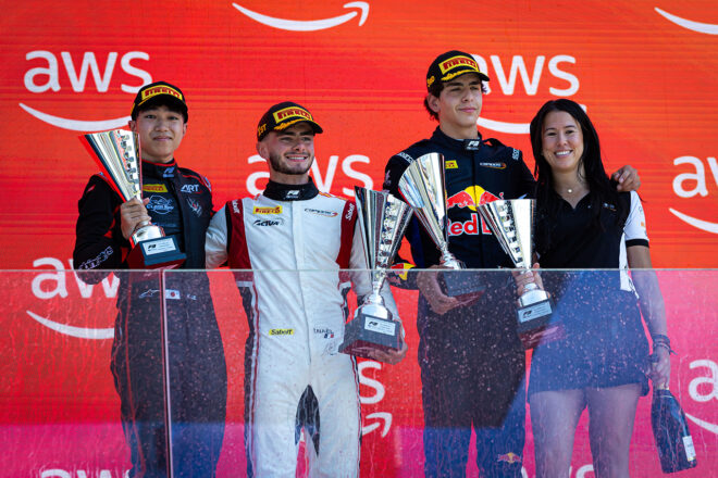 2026年FIA F3第7戦ハンガロリンクのスプリントレース表彰式／りー海夏澄（ARTグランプリ）が2位
