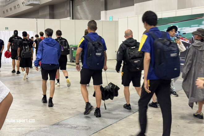 フォーミュラE東京第15戦のフリープラクティス3は雷雨により中止に。会場では屋内へ避難指示
