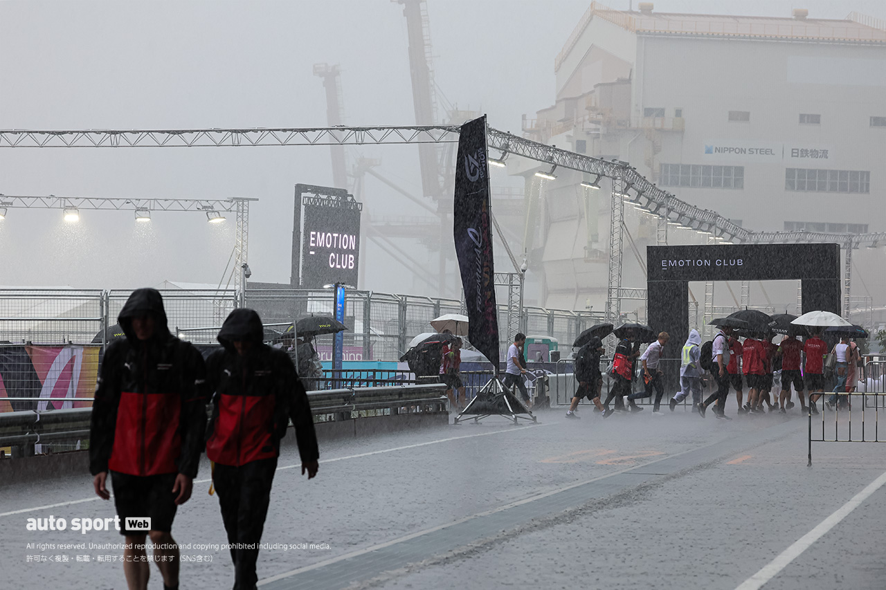 フォーミュラE東京第15戦のフリープラクティス3は雷雨により中止に。会場では屋内へ避難指示