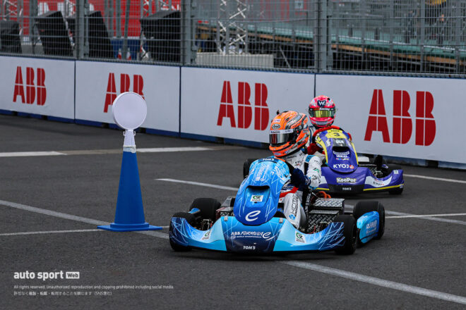 KYOJOドライバーがフォーミュラE東京でタイムアタックバトル。EVカートの速さと市街地コースに驚き