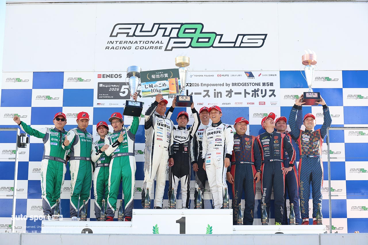 スーパー耐久第5戦オートポリスはトラブル多発のサバイバルに。TKRI松永建設AMG GT3が今季2勝目を飾る