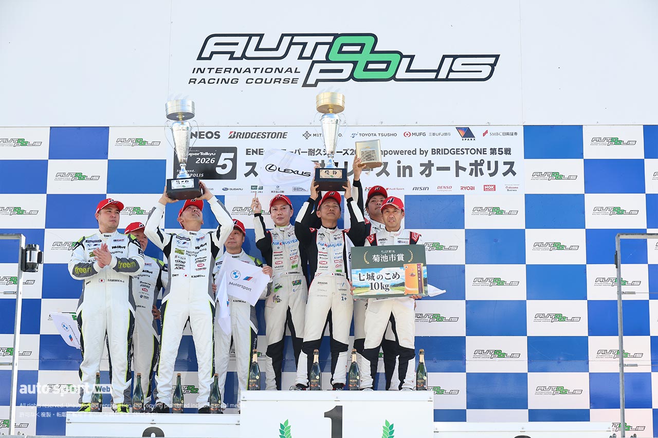 スーパー耐久第5戦オートポリスはトラブル多発のサバイバルに。TKRI松永建設AMG GT3が今季2勝目を飾る
