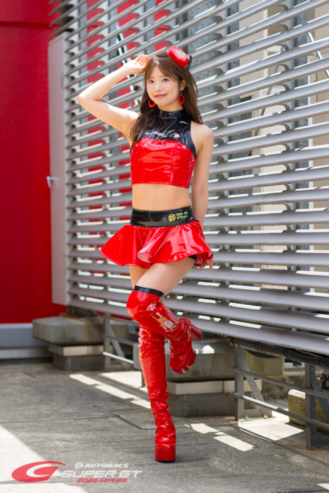 朝倉咲彩 RUNUP CLOVER VELICA 2026年/スーパーGTの写真①