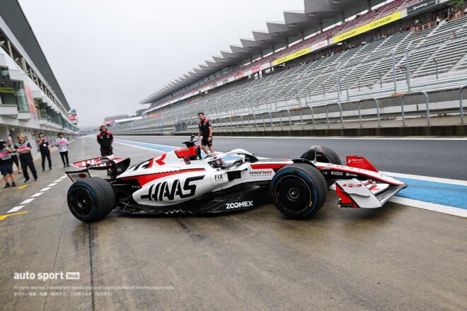 ハースの旧型車テスト／TPCが富士でスタート。午前はF1初乗りの福住仁嶺が1分18秒080をマーク