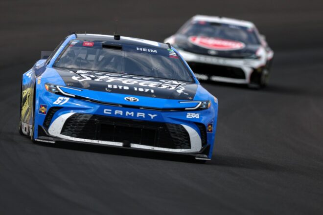 “予期せぬ勝者と予期せぬ億万長者”が誕生。コーリー・ハイムがクラウンジュエルを制覇／NASCAR第22戦