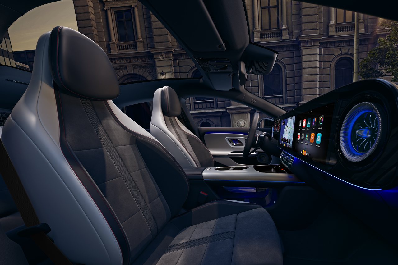 メルセデス・ベンツ、新型『CLA』の電動モデル“with EQ Technology”を導入。最大航続は771kmに