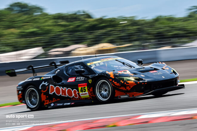 PONOS FERRARI 296 EVO（篠原拓朗／川端伸太朗）