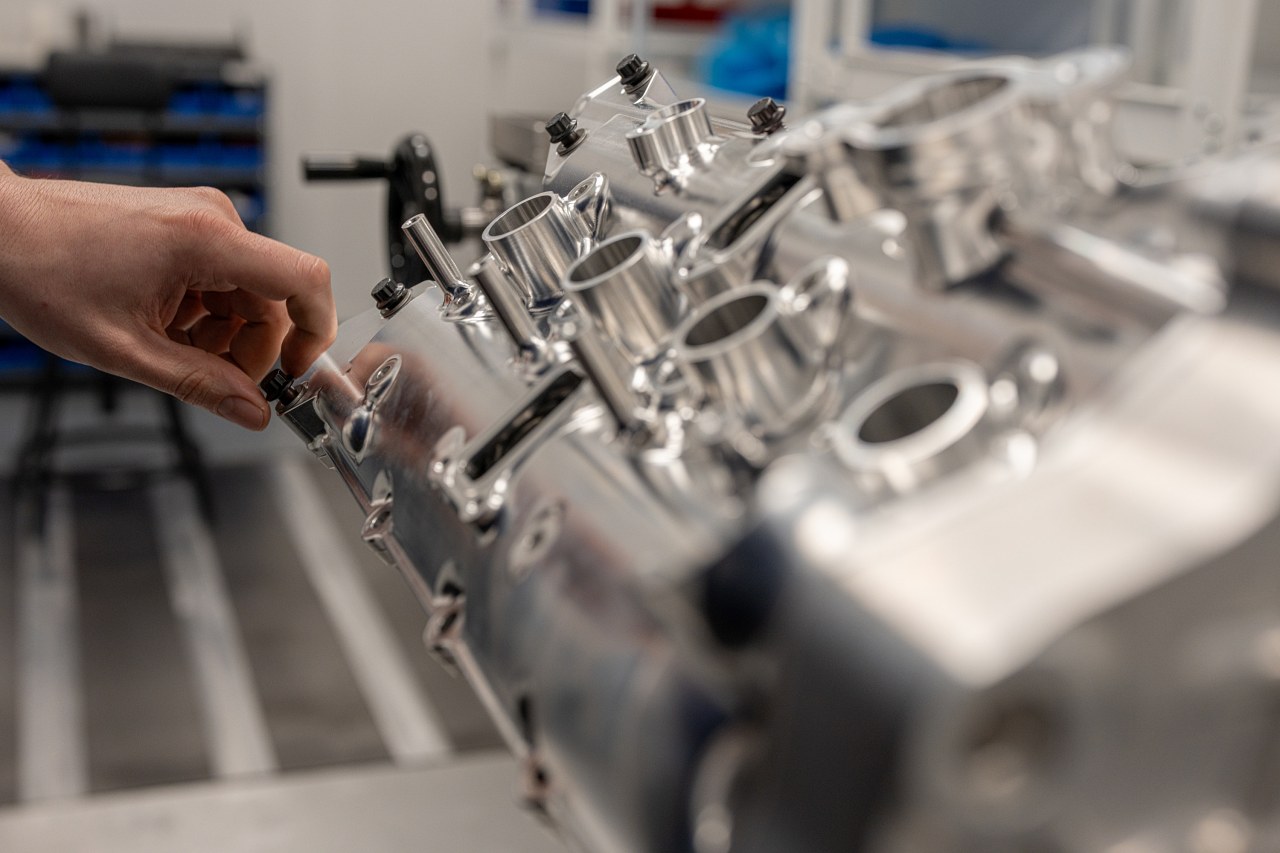 フォード・レーシング、新型ハイパーカー用5.4リッターV8“コヨーテ”のダイナモテスト映像を公開