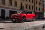 アルファロメオ、末弟『ジュニア』に上品なシルバーとホワイトが際立つ限定車“Sport Speciale”