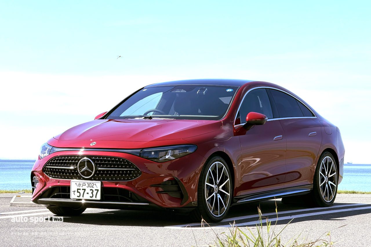 【新型CLA試乗】全面ディスプレイで一足お先に未来を体感。最新メルセデスの流儀が詰まった4ドアクーペ