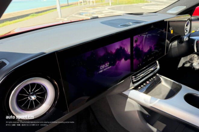 【新型CLA試乗】全面ディスプレイで一足お先に未来を体感。最新メルセデスの流儀が詰まった4ドアクーペ