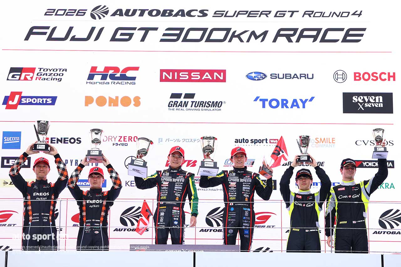GT300クラス表彰式　2026スーパーGT第4戦富士
