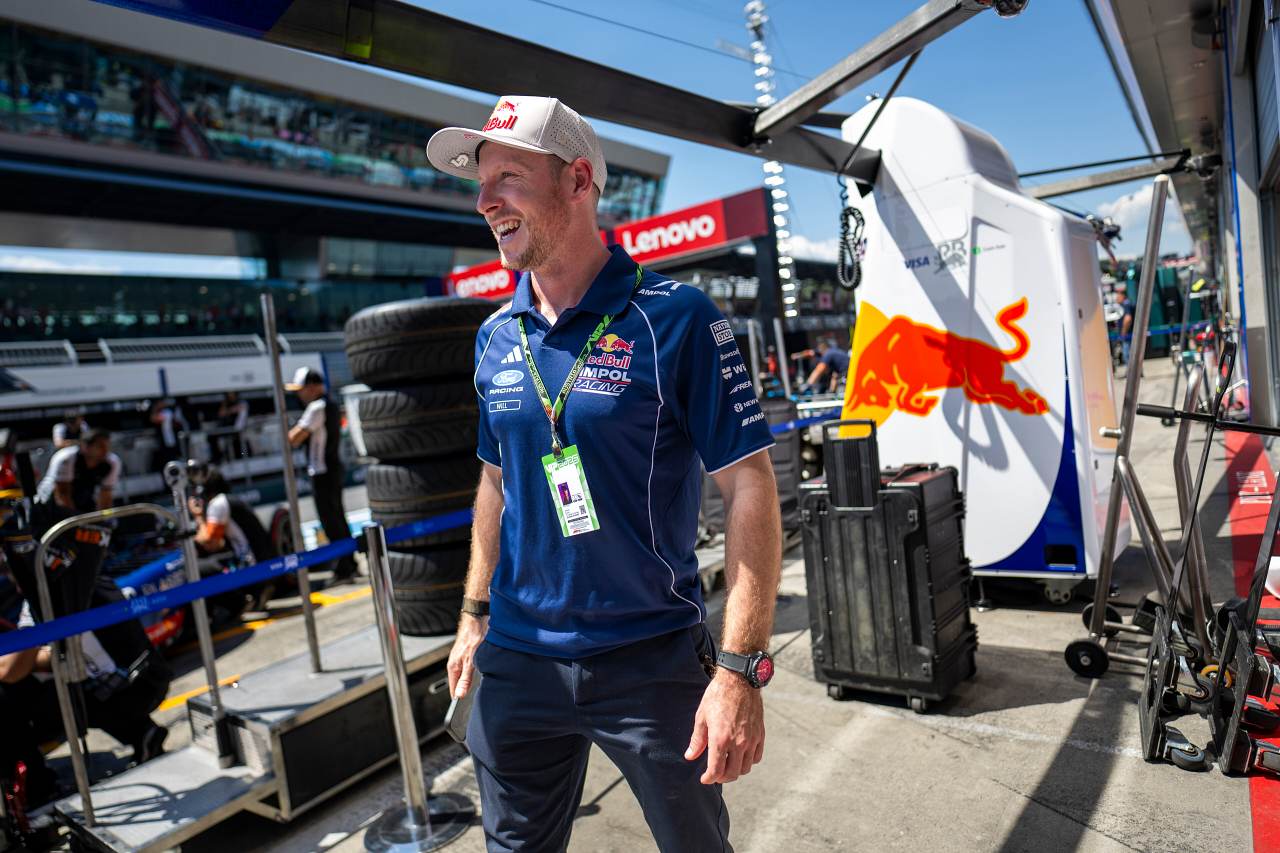 【WEEKLY ROUND UP】スーパーカー元王者に“重大不備”／ジリッシュが名門ヘンドリック移籍を決断へ