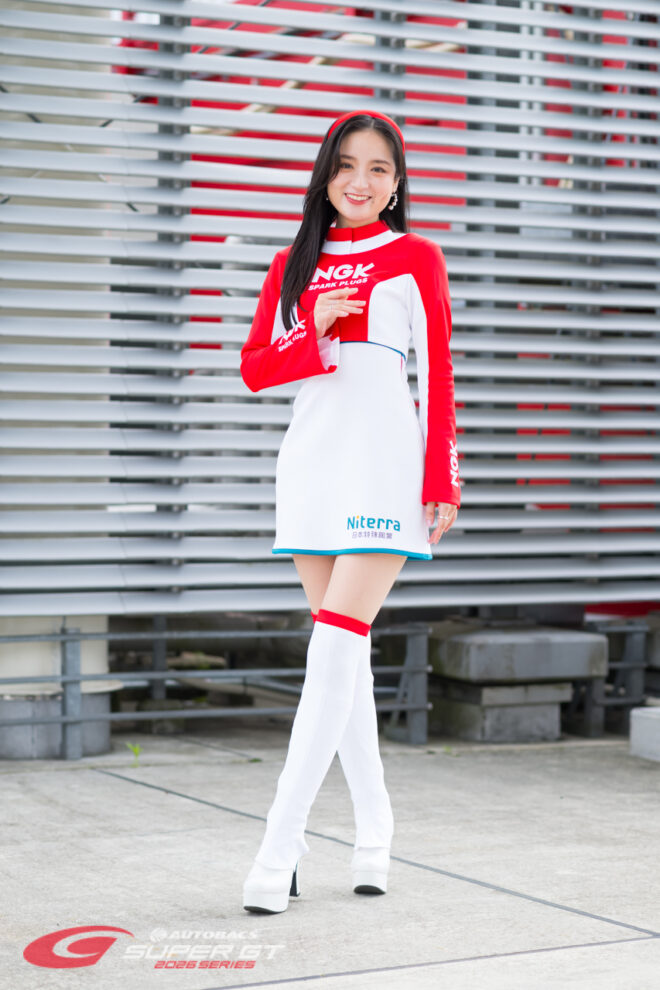 江間結 NGKスパークプラグアンバサダー 2026年/スーパーGTの写真①