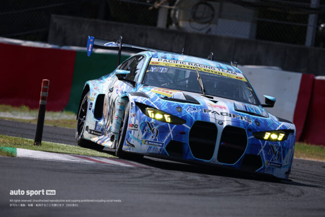 9号車PACIFIC ウマ娘 NAC BMW
