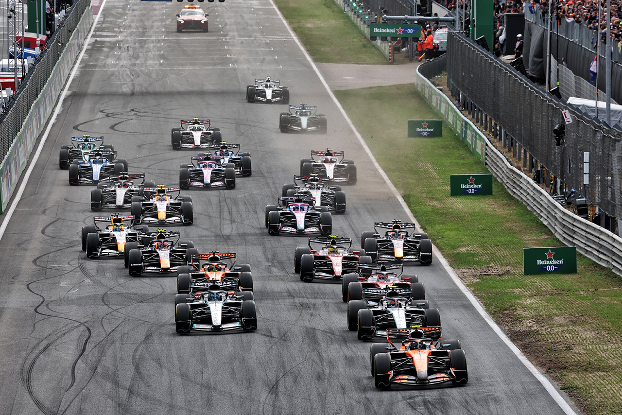 2026年F1第12戦オランダGP　決勝スタート