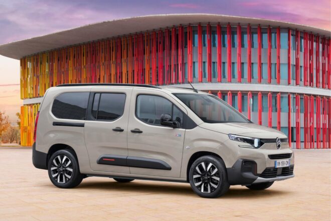 シトロエン、主力MPV『ベルランゴ』で人気カラー“SABLE”が復活。特別限定色の全4モデル合計500台