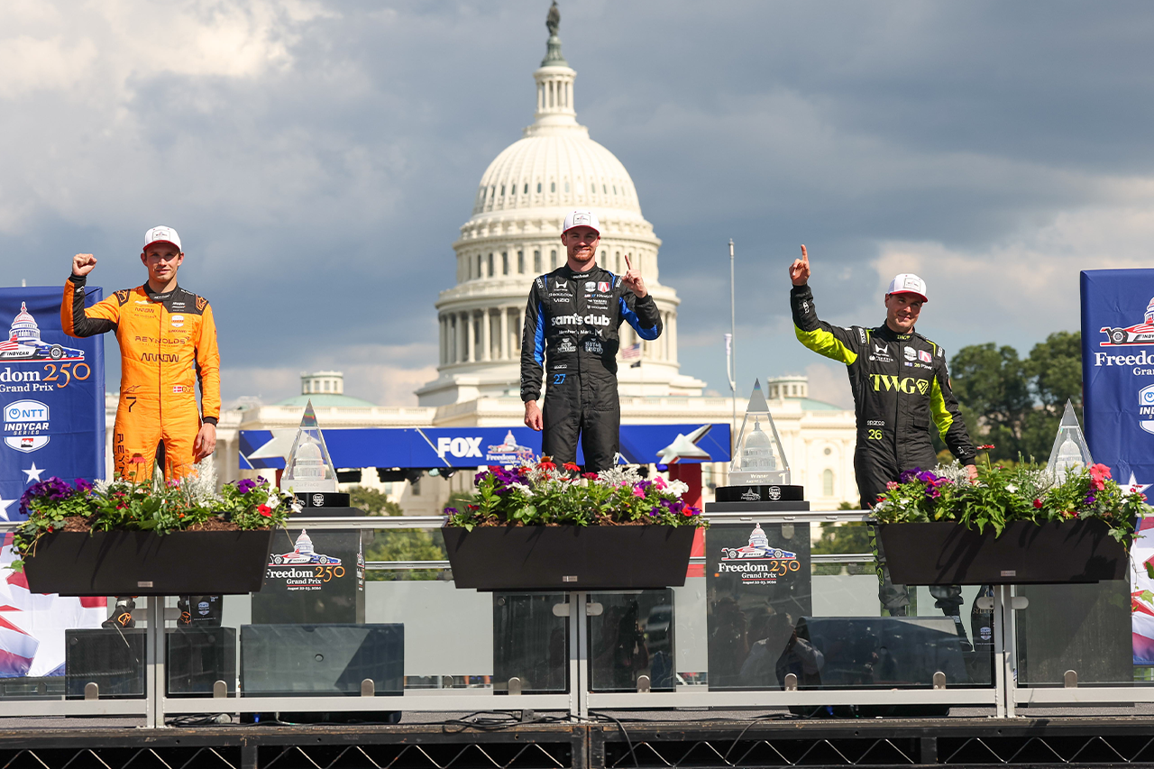 アメリカ建国250周年記念レースでカークウッドが母国に勝利を捧げる。アンドレッティが1.3.4フィニッシュ／インディカー第15戦
