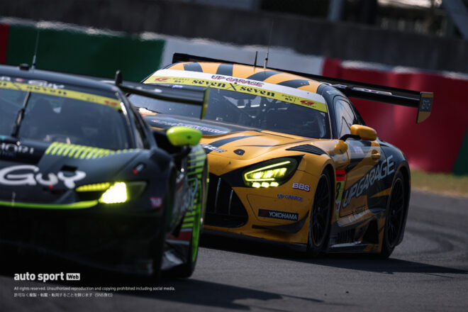 18号車UPGARAGE AMG GT3
