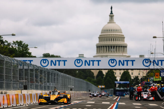 アメリカ建国250周年記念レースがワシントンD.C.で開催。トランプ大統領が見守るなかカークウッドが圧勝／インディカー第15戦