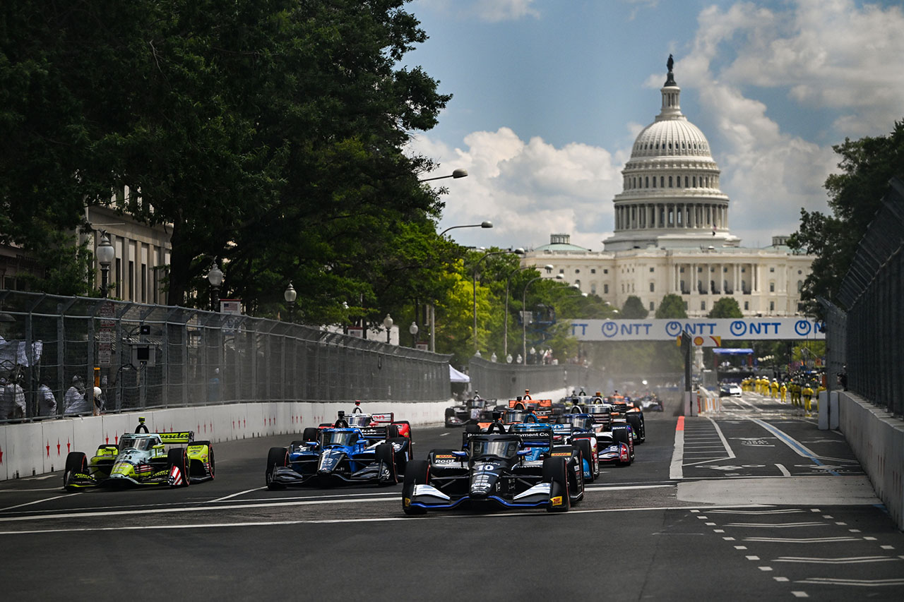 アメリカ建国250周年記念レースがワシントンD.C.で開催。トランプ大統領が見守るなかカークウッドが圧勝／インディカー第15戦