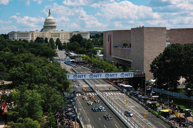 アメリカ建国250周年記念レースがワシントンD.C.で開催。トランプ大統領が見守るなかカークウッドが圧勝／インディカー第15戦