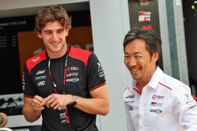 ジャック・ドゥーハン＆小松礼雄代表（ハース）